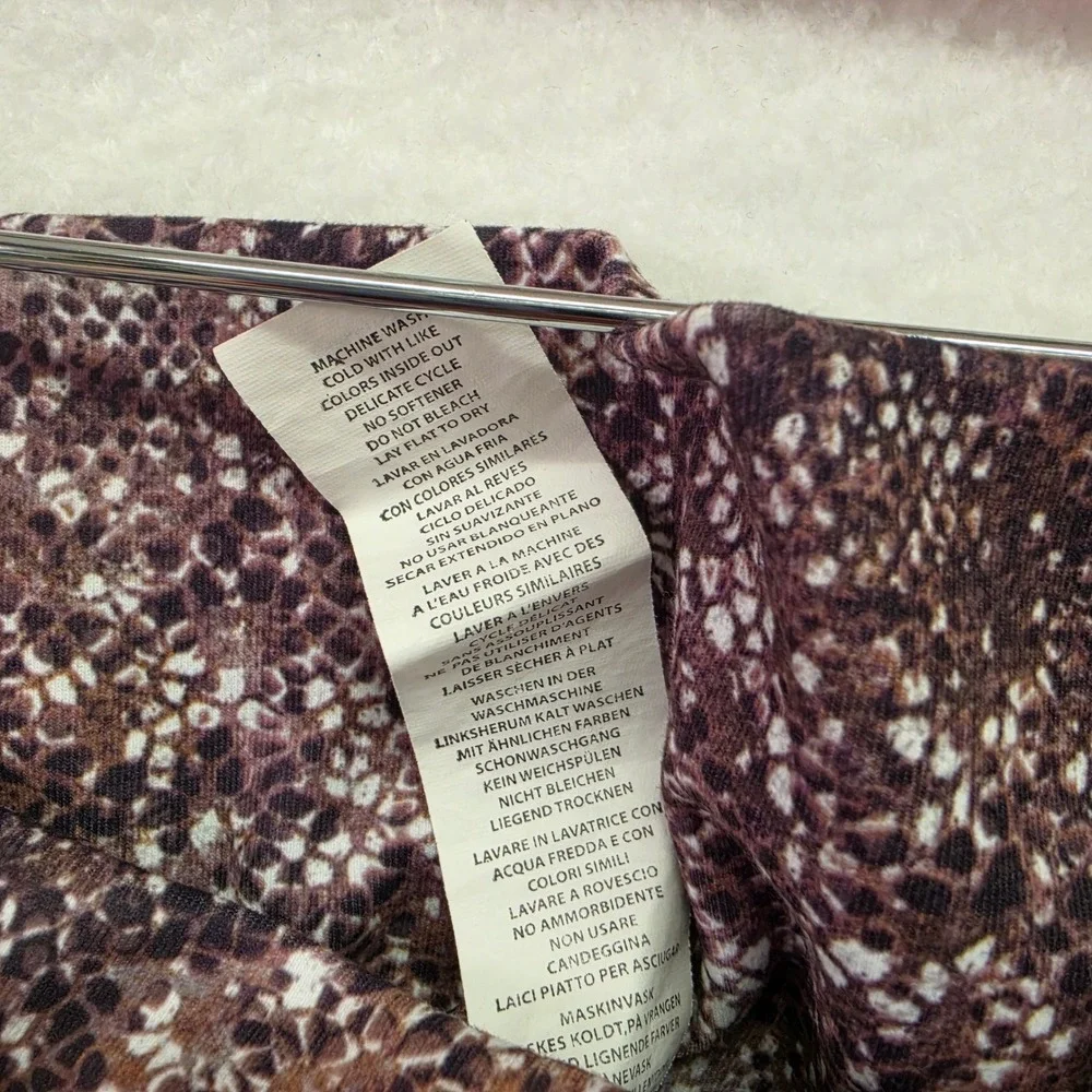 XXL‎ Fabletics High Waisted Animal Print Leggings Brown Snakeskin Pattern